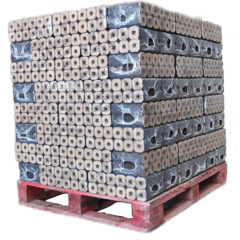 Dřevěné brikety PINI KAY – paleta 960 kg